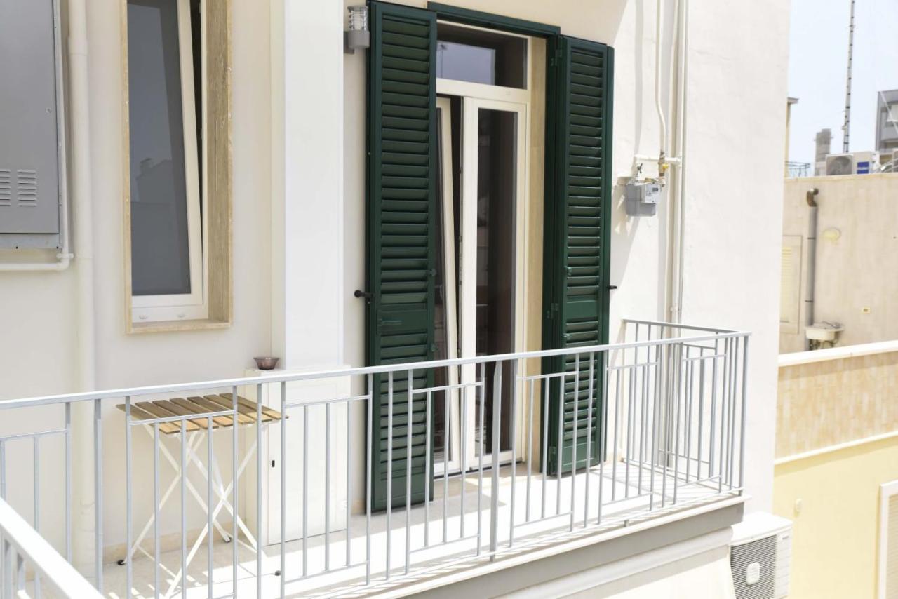 La Casa Del Gabbo Hotel Monopoli Exterior photo